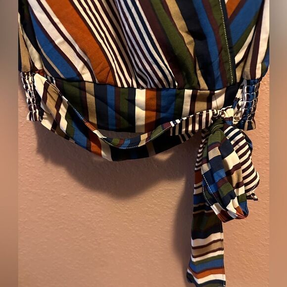 Sandy & Sid crossover v neck blouse - Picture 5 of 8